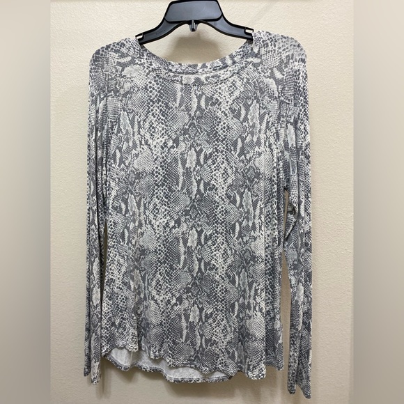 Snake Print Long Sleeve Blouse - Picture 1 of 5